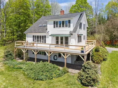 455 Village Rd, Jackson, ME 04921