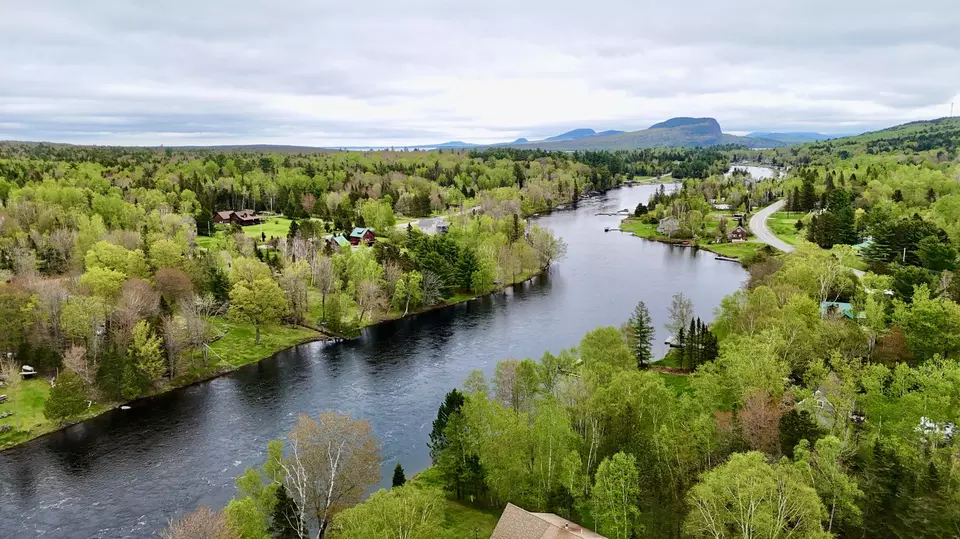 View/Area - 33 Moose River Ln, Rockwood, ME 04478 photo 3 of 8