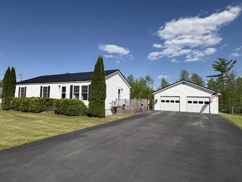 16 Caron Dr, Howland, ME 04448