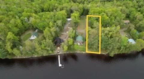 45 S Sibley Dr, Canaan, ME 04924