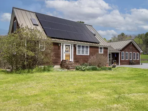 2529 Heald Hwy, Union, ME 04862