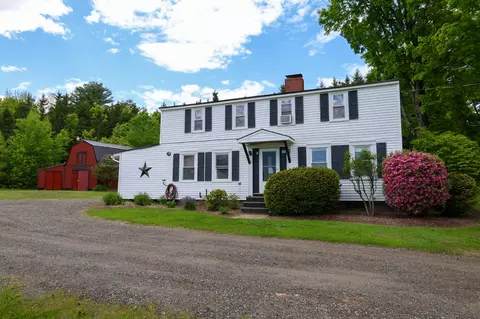 856 Weeks Mills Rd, New Sharon, ME 04955