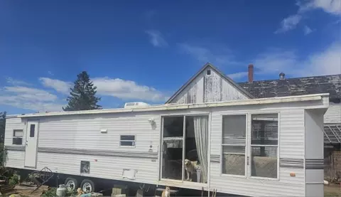 75 Doucette Rd, Grand Isle, ME 04746