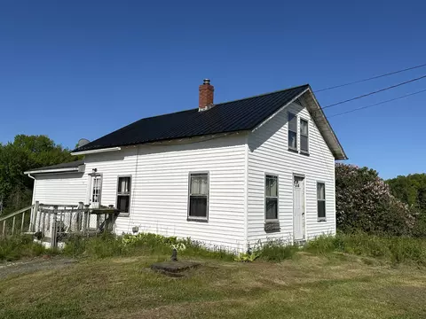 198 Bangor Rd, Ellsworth, ME 04605