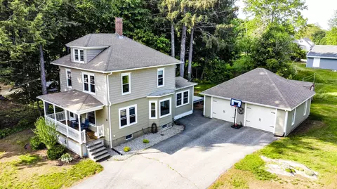 24 Western Ave, Auburn, ME 04210