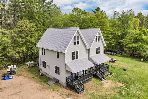 28-30 W Winds Dr, Lebanon, ME 04027