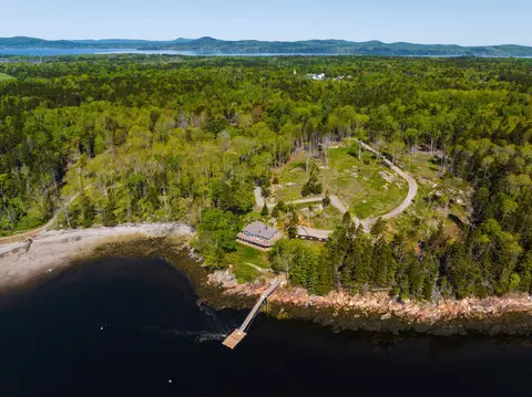 118 East Shore Dr, Islesboro, ME 04848