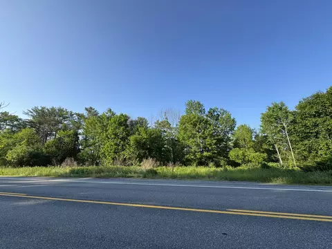 729 Eastern Ave, Augusta, ME 04330