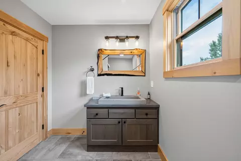 Bath - 40 Spring Rd, Rangeley, ME 04970 photo 2 of 9