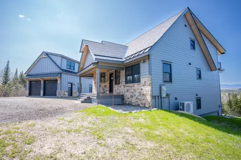 40 Spring Rd, Rangeley, ME 04970