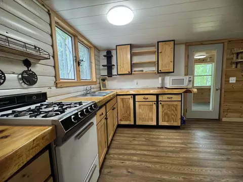 Kitchen - 6 Maple Dr, Abbot, ME 04406 photo 6 of 10