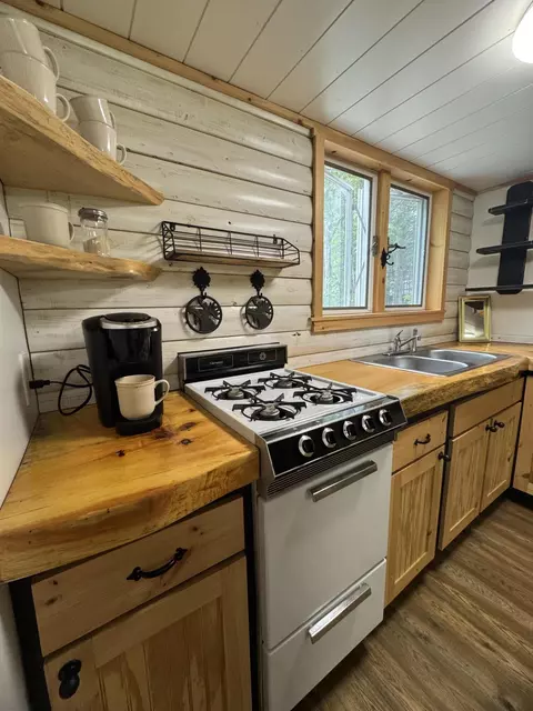 Kitchen - 6 Maple Dr, Abbot, ME 04406 photo 3 of 10