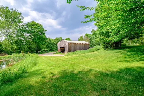 298 C Main St # -1, Oxford, ME 04270