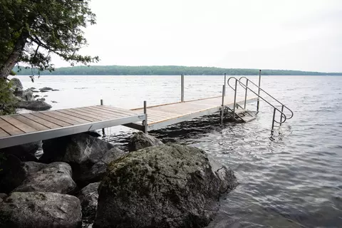3 Salmon Point Ln, Enfield, ME 04493