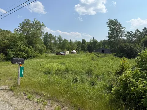 325 Camden Rd, Appleton, ME 04862