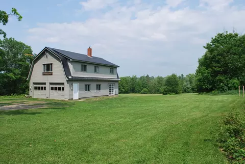 180 Chadbourne Rd, Harmony, ME 04942