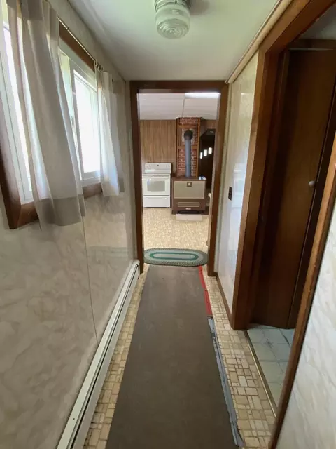 Entry Way - 11 Wells St, Greenville, ME 04441 photo 1 of 2