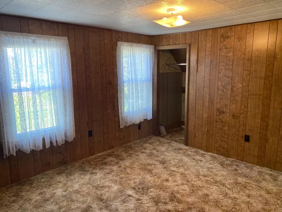 Bedroom - 11 Wells St, Greenville, ME 04441 photo 2 of 4