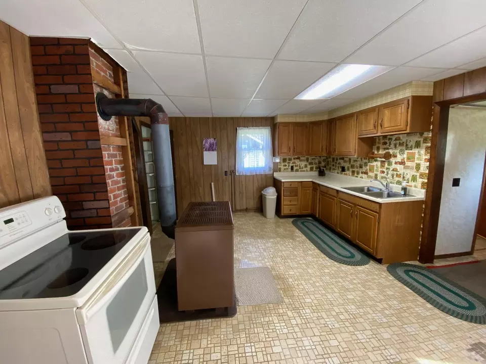 Kitchen - 11 Wells St, Greenville, ME 04441 photo 2 of 4