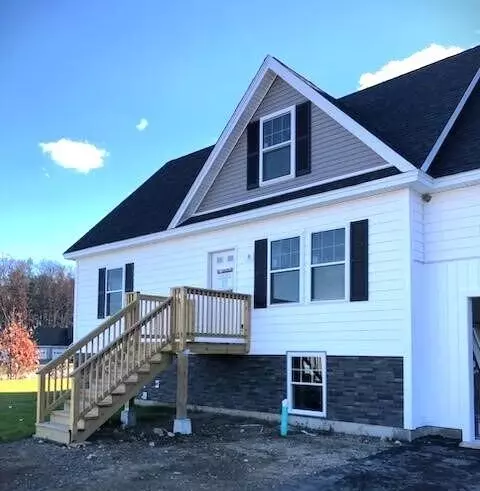 8 Rock Pond Rd #8, Sanford, ME 04073