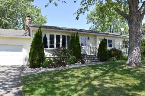 54 Sunset Strip, Brewer, ME 04412