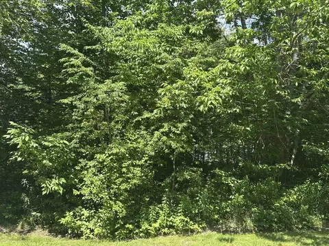 lot Apt 3 Peaslee Road Rd, Hancock, ME 04640