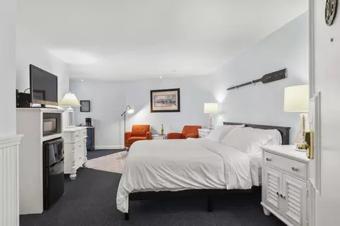 Bedroom - 306 Eddy Rd #309, Edgecomb, ME 04556 photo 1 of 8