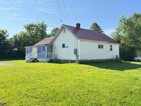 93 Presque Isle Rd, Ashland, ME 04732