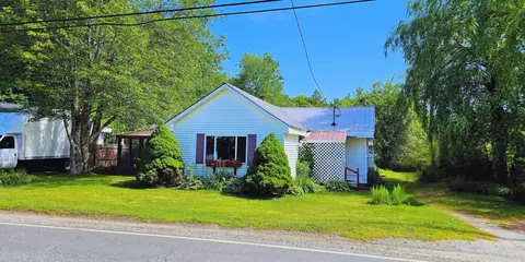 1106 S Belfast Ave, Augusta, ME 04330