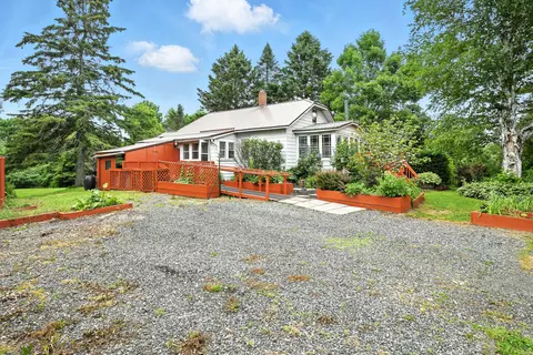 776 Garland Rd, Winslow, ME 04901