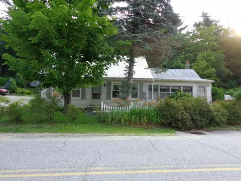 59 Main St, Shapleigh, ME 04076