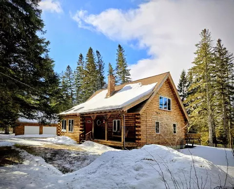 642 Mingo Loop Rd, Rangeley, ME 04970