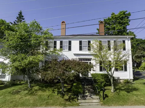 12 14 Center St, Machias, ME 04654