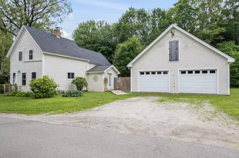 23 Cottage Dr, Friendship, ME 04547