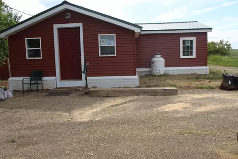 178 Siberia Rd, Stacyville, ME 04777