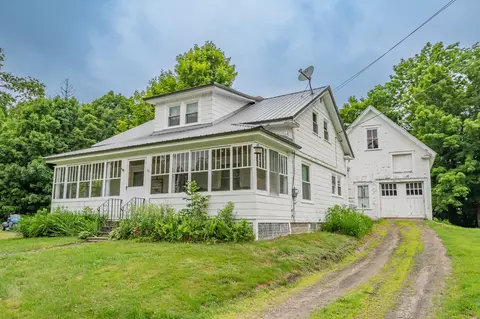 36 Douty Hl, Sangerville, ME 04479