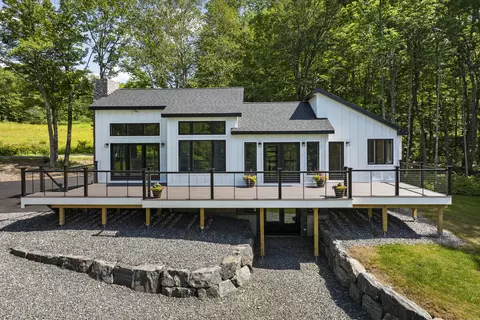 862 W Neck Rd, Nobleboro, ME 04555