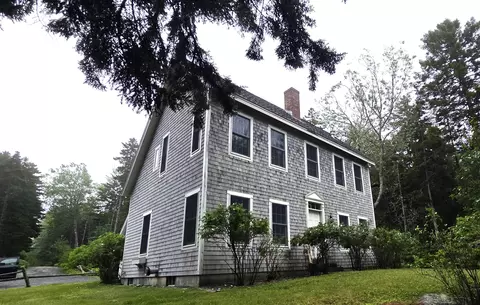 85 Bonsey Ln, Surry, ME 04684