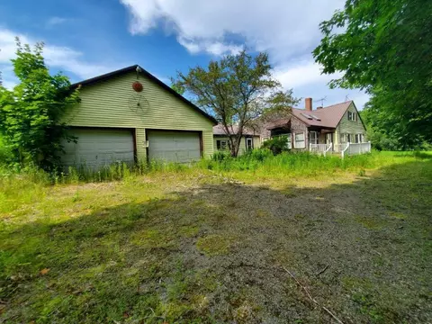 76 Belfast Augusta Rd, Searsmont, ME 04973