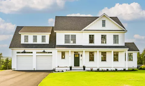 16 Zoes Way, York, ME 03909
