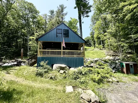 52 Quimby Ln, Fayette, ME 04349