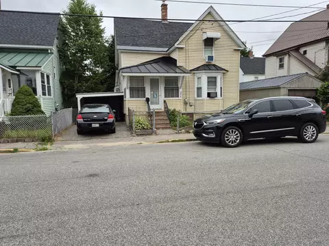 326 Cumberland St, Rumford, ME 04276