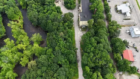 16 19 Hutchins St, Auburn, ME 04210