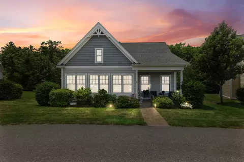 23 Adams Ln #4, Arundel, ME 04046