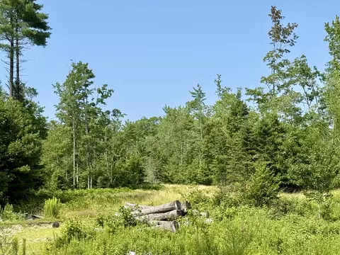 473 Middle Rd # A, Standish, ME 04085