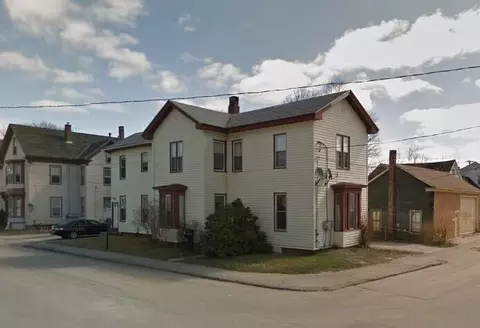 1 Oak St, Auburn, ME 04210