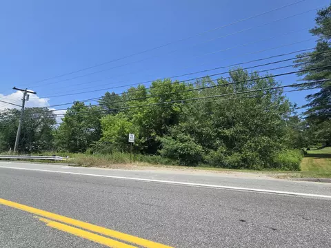 1944 Lisbon Rd, Lewiston, ME 04240