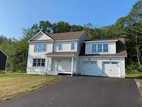 47 Woodbrey Ln, Standish, ME 04084