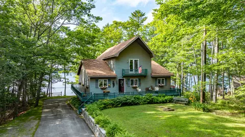 41 Wildwood Ln, Orland, ME 04472