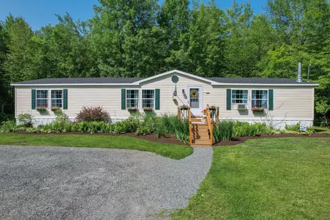 275 Morgan Bay Rd, Surry, ME 04684